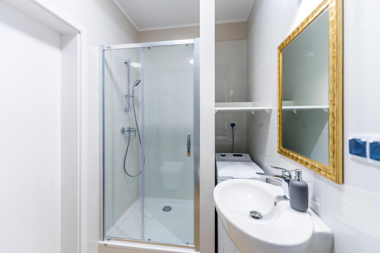 Apartament Kapitanski Z Widokiem Na Morze 4 Pietro - By Perlowa Przystan Rent Sianożęty Zewnętrze zdjęcie